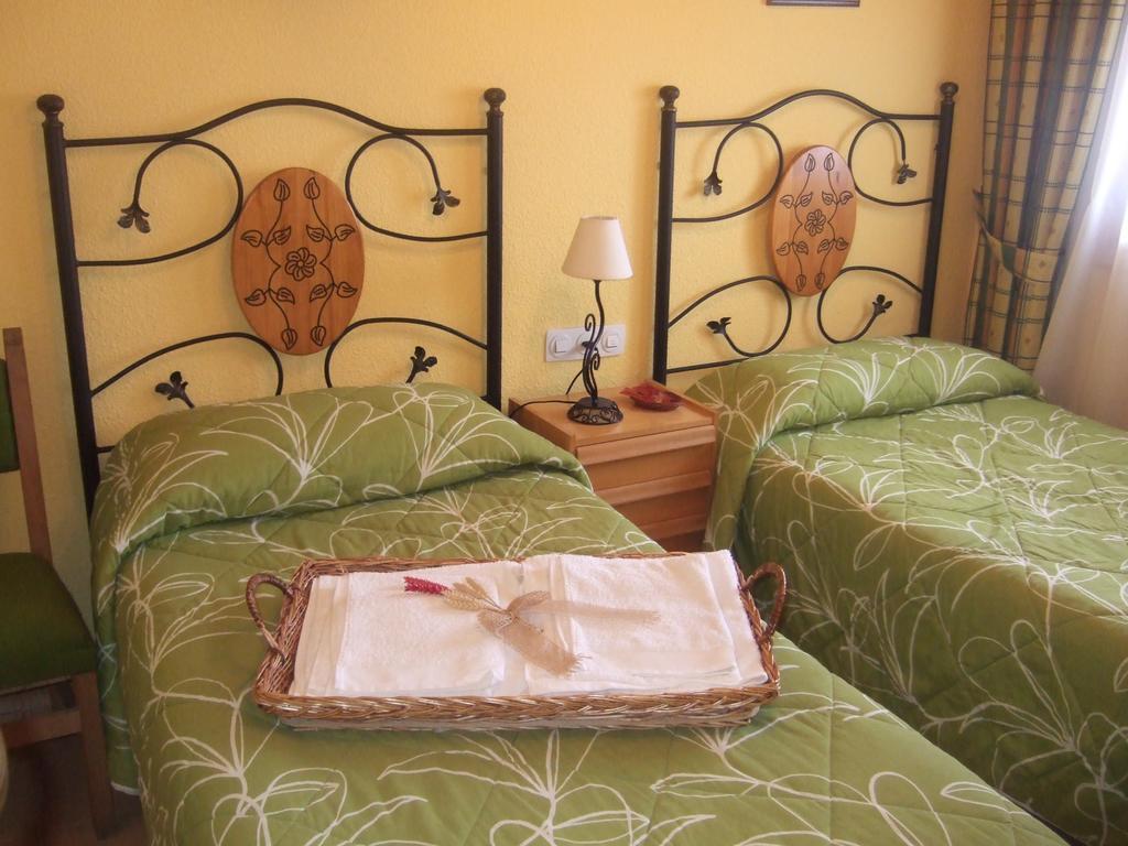 Tinao De Gredos Villa Barajas de Gredos Cameră foto